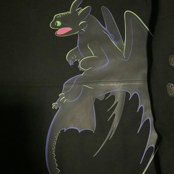 How to train your dragon toothless jersey - Picture 3 of 10